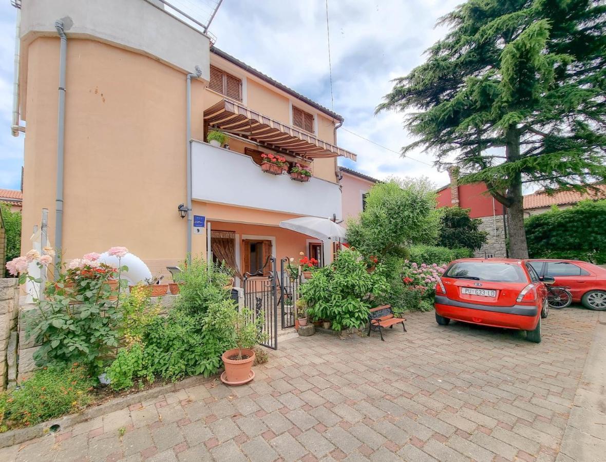 Valentino Apartment Novigrad  Exterior photo